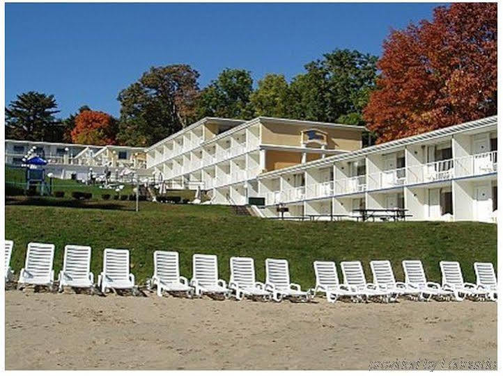 Lakefront Terrace Resort レイク・ジョージ エクステリア 写真