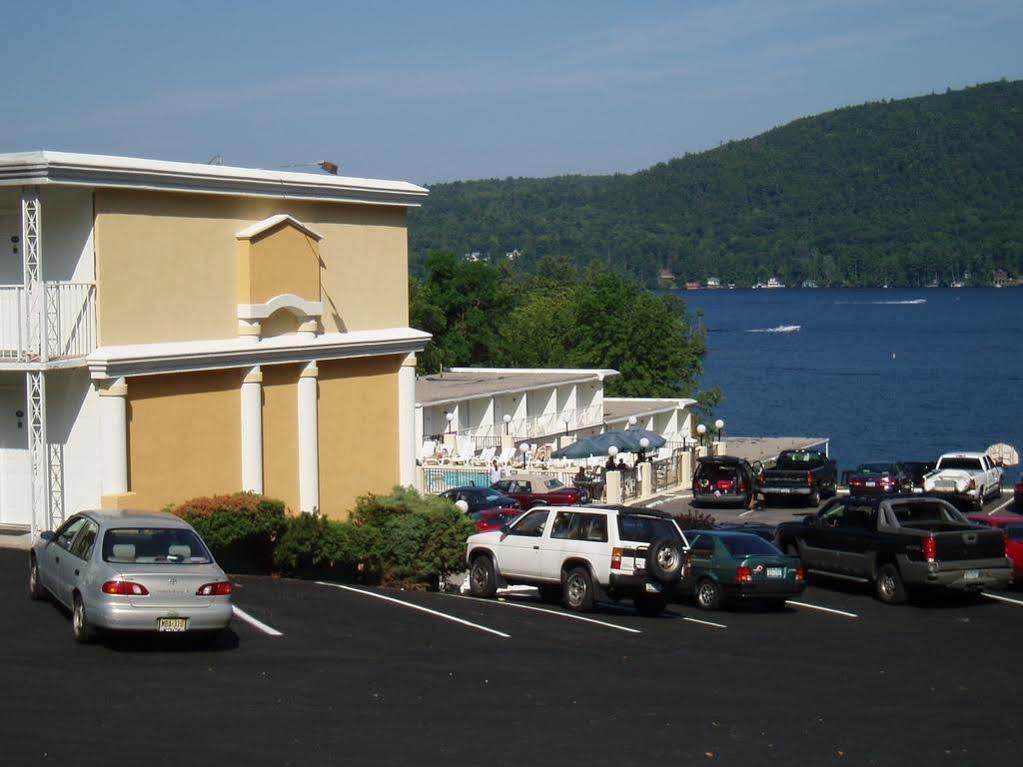 Lakefront Terrace Resort レイク・ジョージ エクステリア 写真